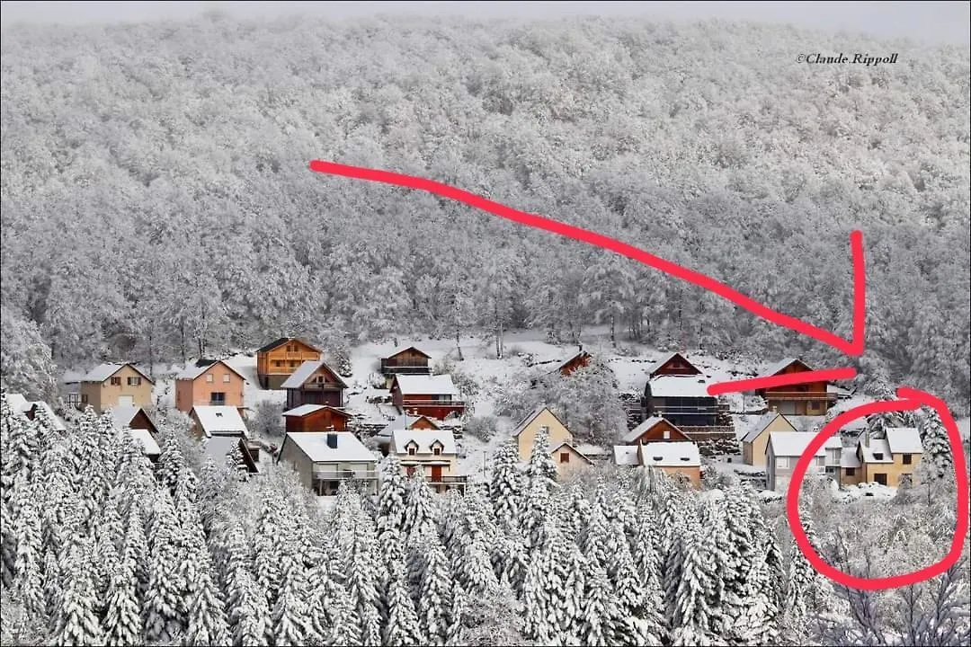 Holiday home Maison Foret D'Aubrac , Au Coeur De La Nature Prades-d'Aubrac France